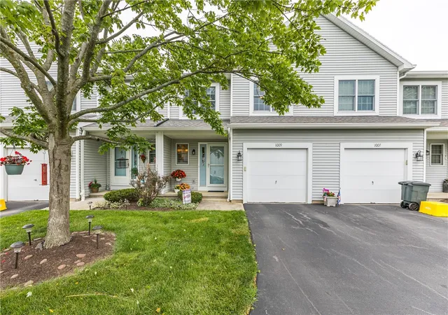 1st image of 1009 Cane Patch, Webster, NY 14580 | MLS# R1696177