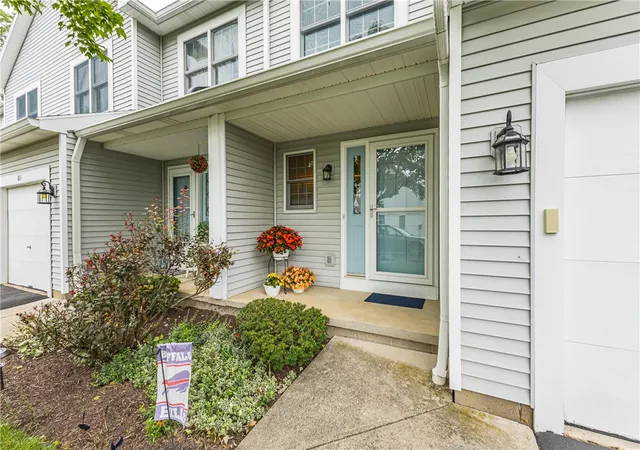 2nd image of 1009 Cane Patch, Webster, NY 14580 | MLS# R1696177