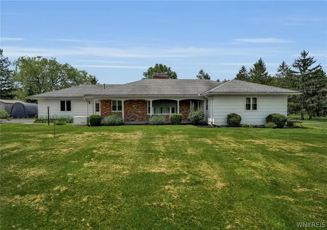 1st image of 9560 Savage Rd, Holland, NY 14080 | MLS# B1696537