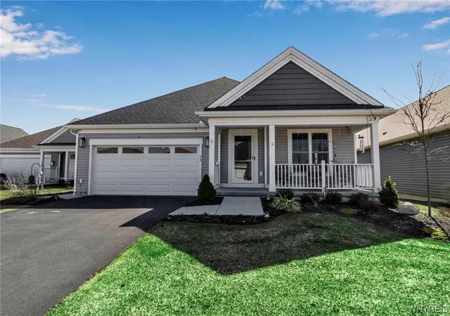 Homes for sale in Lancaster, NY | 30 Sedge, Lancaster, NY 14086 | MLS# B1694951
