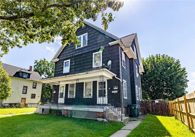 3rd image of 1375 N Clinton Ave, Rochester, NY 14621 | MLS# R1695871