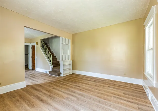 5th image of 1375 N Clinton Ave, Rochester, NY 14621 | MLS# R1695871