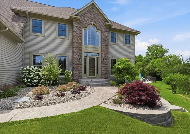 5th image of 2057 Stirnie Rd, Victor, NY 14564 | MLS# R1691364