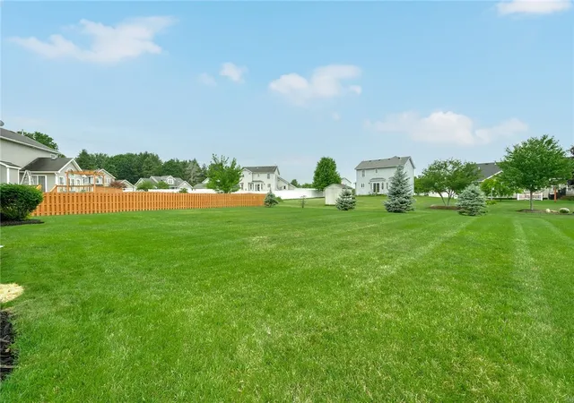 Homes for sale in Henrietta, NY | 82 Harrogate Xing, Henrietta, NY 14586 | MLS# R1695045