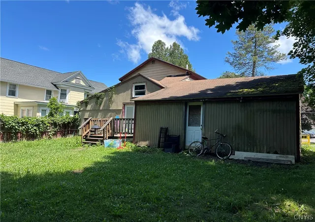 Photo 3 of Multi family home for sale at 1722 Valley Dr, Syracuse, NY 13207 | MLS# S1696633 | Listing updated on 2026-07-24
