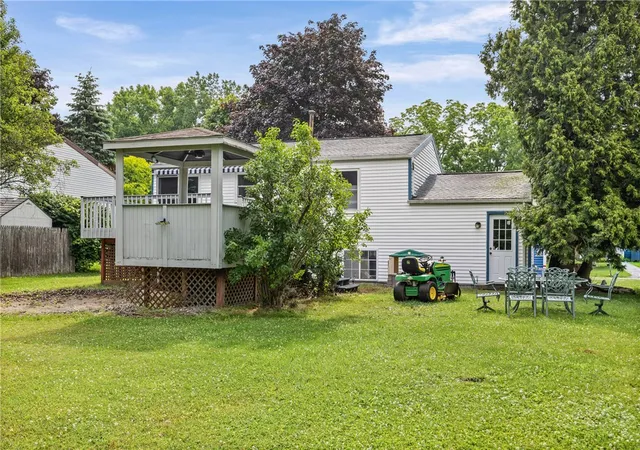 39th image of 43 Curtisdale Ln, Hamlin, NY 14464 | MLS# R1696532