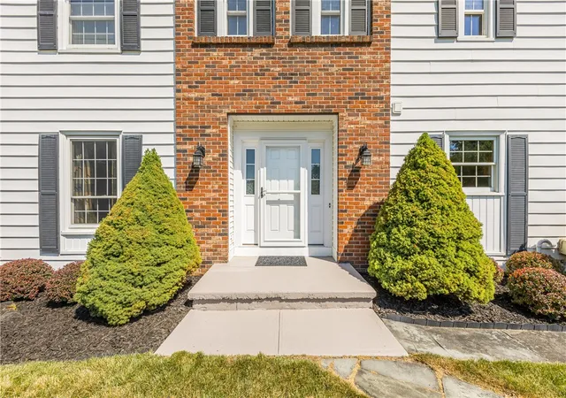 2nd image of 101 Hillcrest Dr, Victor, NY 14564 | MLS# R1696143
