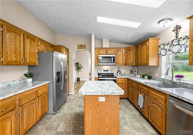 Photo 3 of Sale Pending at 4221 Bennett Rd, Cazenovia, NY 13035 | MLS# S1695558 | Listing updated on 2026-07-12