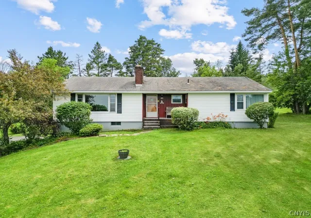 2nd image of 182 Hinman Rd, German Flatts, NY 13407 | MLS# S1696690