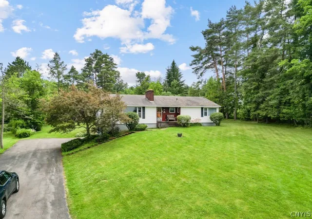 Photo 3 of Sale Pending at 182 Hinman Rd, Mohawk, NY 13407 | MLS# S1696690 | Listing updated on 2026-07-31