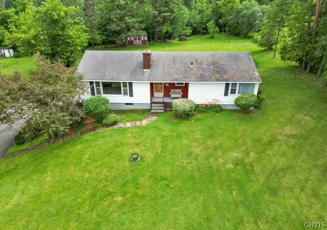 Photo 3 of Sale Pending at 182 Hinman Rd, Mohawk, NY 13407 | MLS# S1696690 | Listing updated on 2026-07-31