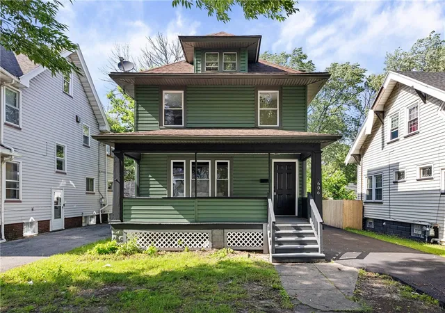 Photo 2 of Sale Pending at 606 Brooks Ave, Rochester, NY 14619 | MLS# R1695786 | Listing updated on 2026-07-22