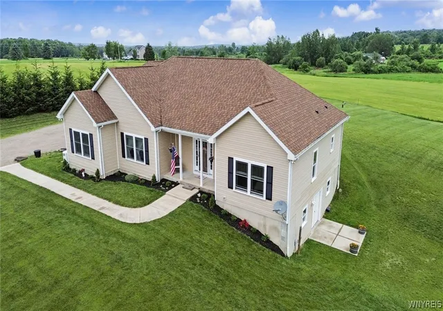 Photo 4 of Sale Pending at 6537 Stinson Rd, Arcade, NY 14009 | MLS# B1694261 | Listing updated on 2026-08-02