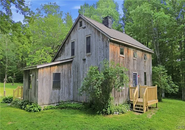 1st image of 369 Avery Rd, Stratford, NY 13470 | MLS# S1696711