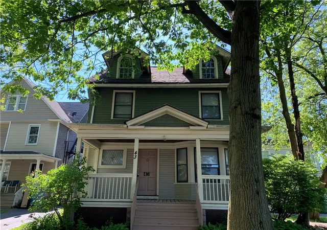 Homes for sale in Rochester, NY | 43 Field St, Rochester, NY 14620 | MLS# R1694396