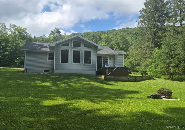 Homes for sale in Ellicottville, NY | 6887 Route 242 W, Ellicottville, NY 14731 | MLS# B1696691