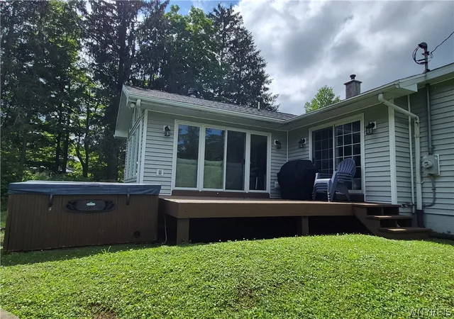 Homes for sale in Ellicottville, NY | 6887 Route 242 W, Ellicottville, NY 14731 | MLS# B1696691