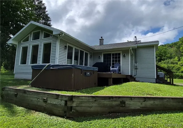 Homes for sale in Ellicottville, NY | 6887 Route 242 W, Ellicottville, NY 14731 | MLS# B1696691