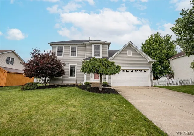 1st image of 45 Sunset Creek Dr, West Seneca, NY 14224 | MLS# B1696254