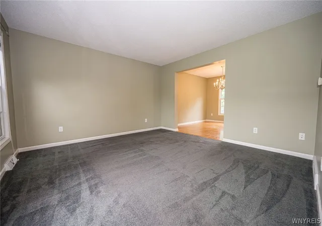 Photo 3 of Single family home for sale at 45 Sunset Crk Dr, West Seneca, NY 14224 | MLS# B1696254 | Listing updated on 2026-08-02