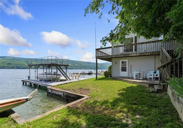 21st image of 8982 W Lake Rd, Hammondsport, NY 14840 | MLS# R1696437