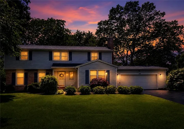 2nd image of 76 Bromley Rd, Pittsford, NY 14534 | MLS# R1695932