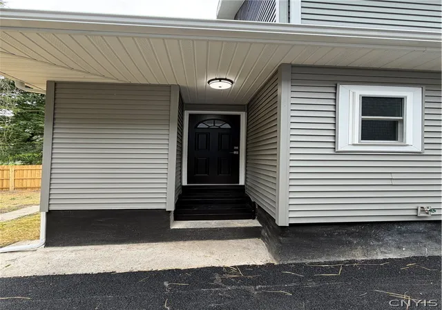 Photo 4 of Sale Pending at 104 Elmhurst Ave, Syracuse, NY 13207 | MLS# S1696663 | Listing updated on 2026-07-28