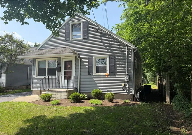 Homes for sale in Brighton, NY | 295 Penhurst Rd, Brighton, NY 14610 | MLS# R1696688