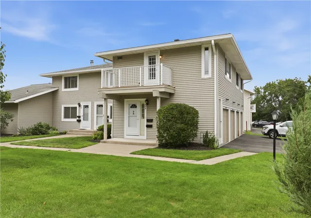 1st image of 409 Eastbrooke Ln, Rochester, NY 14618 | MLS# R1696488