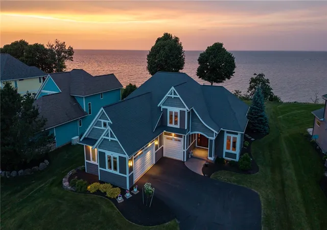 Photo 2 of Sale Pending at 373 Coastal View Dr, Webster, NY 14580 | MLS# R1696267 | Listing updated on 2026-07-15