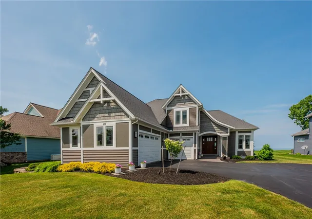 Photo 3 of Sale Pending at 373 Coastal View Dr, Webster, NY 14580 | MLS# R1696267 | Listing updated on 2026-07-15