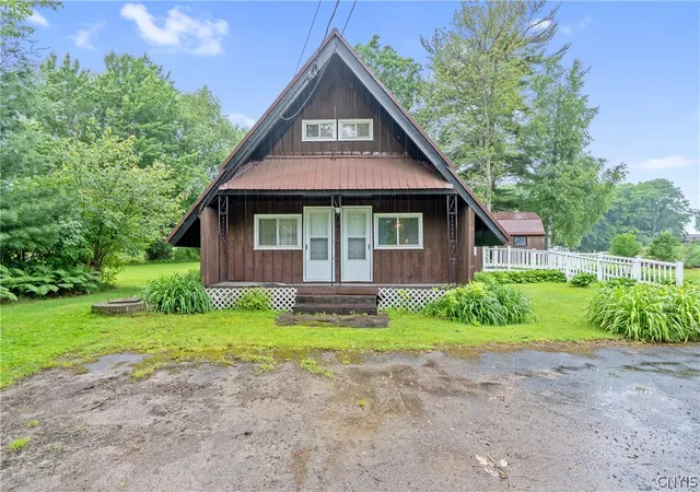 Homes for sale in Mexico, NY | 35 Blunt Dr, Mexico, NY 13114 | MLS# S1694700