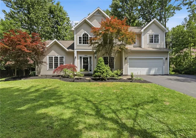 1st image of 1252 Hatch Rd, Webster, NY 14580 | MLS# R1695294