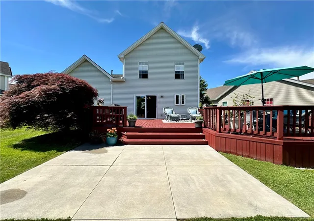 Homes for sale in Greece, NY | 34 Hale Cir, Greece, NY 14612 | MLS# R1695961