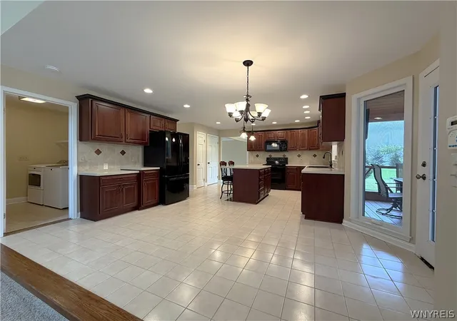 Photo 3 of Sale Pending at 6110 Meadow Lakes Dr, East Amherst, NY 14051 | MLS# B1696200 | Listing updated on 2026-07-16
