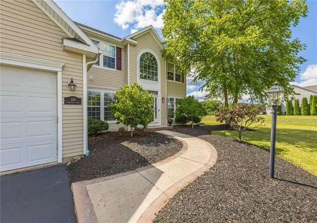 Photo 2 of Single family home for sale at 338 Stonefield Ln, Farmington, NY 14425 | MLS# R1696271 | Listing updated on 2026-07-26