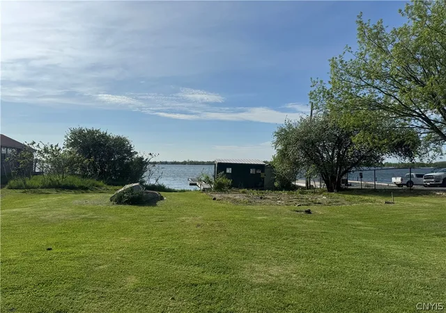 Homes for sale in Alexandria, NY | 48289 Hibbard Point Rd, Alexandria, NY 13679 | MLS# S1696855