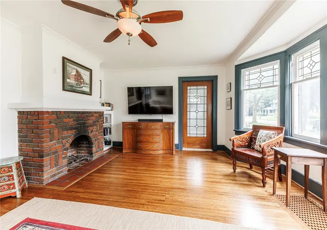 Homes for sale in Rochester, NY | 55 Elm Dr, Rochester, NY 14609 | MLS# R1696837