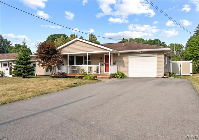 4th image of 106 Dolores S, Salina, NY 13212 | MLS# S1694340
