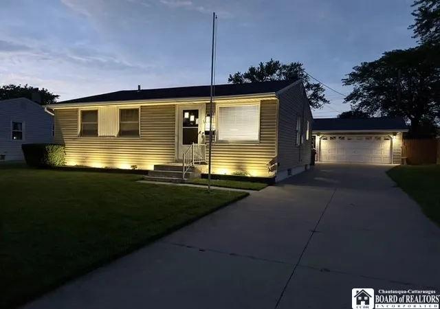 Homes for sale in Cheektowaga, NY | 34 Yorktown Rd, Cheektowaga, NY 14225 | MLS# R1696697
