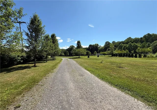 40th image of 189 County Route 10, Pennellville, NY 13132 | MLS# S1696033