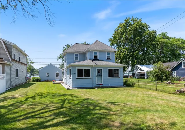 1st image of 2751 Edgemere Dr, Rochester, NY 14612 | MLS# R1695414