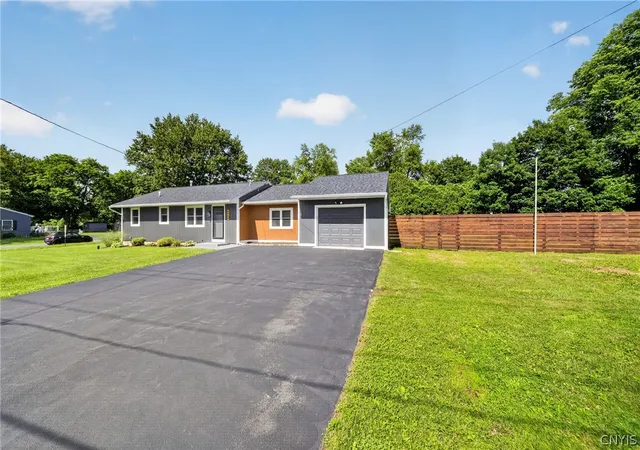3rd image of 4411 Cedarvale Rd, Syracuse, NY 13215 | MLS# S1696041