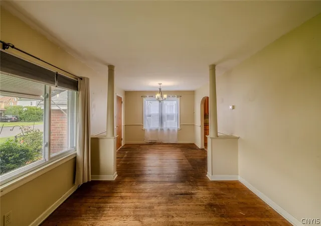 5th image of 107 Brookland Dr, Salina, NY 13208 | MLS# S1696557