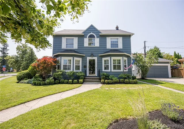 Photo 1 of Sale Pending at 8 North Dr, Buffalo, NY 14216 | MLS# B1695194 | Listing updated on 2026-07-23