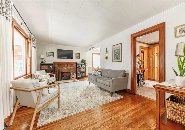 Photo 4 of Sale Pending at 92 Orchard Dr, Rochester, NY 14618 | MLS# R1696849 | Listing updated on 2026-07-14