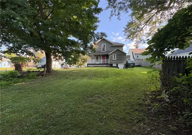40th image of 435 W Miller St, Newark, NY 14513 | MLS# R1695964