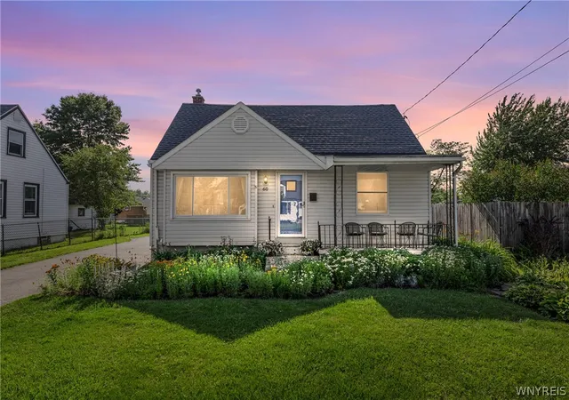 2nd image of 60 Colby St, Buffalo, NY 14206 | MLS# B1695974