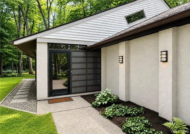 5th image of 585 Linden Ave, East Aurora, NY 14052 | MLS# B1696023