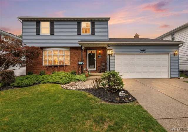 2nd image of 125 Brookside Ter W, Tonawanda, NY 14150 | MLS# B1696860